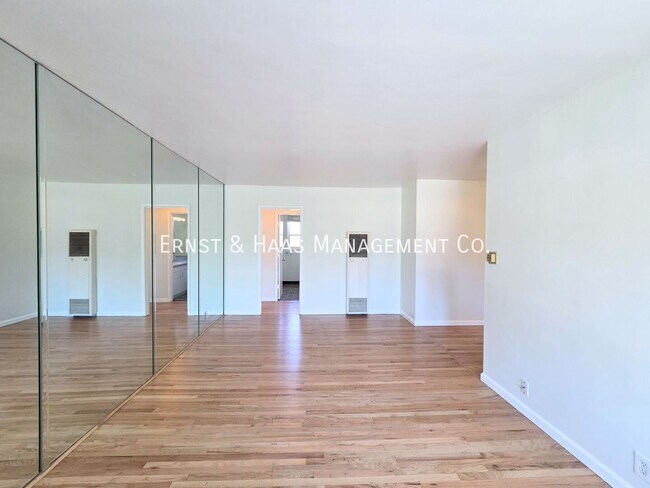 Foto del edificio - 3130 2nd St