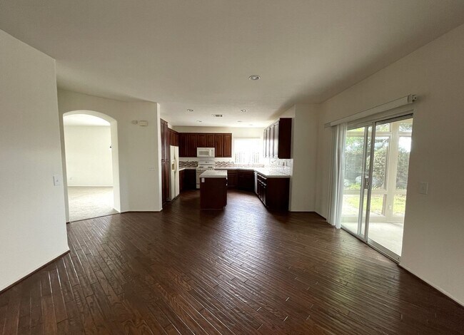 Foto del edificio - Spacious Home in Oceanside!