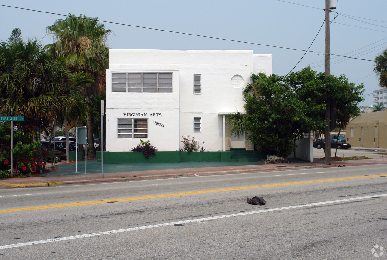 Foto del edificio - 6970 Indian Creek Dr