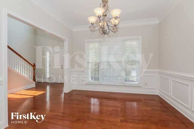 Building Photo - 4006 Waxwood Dr