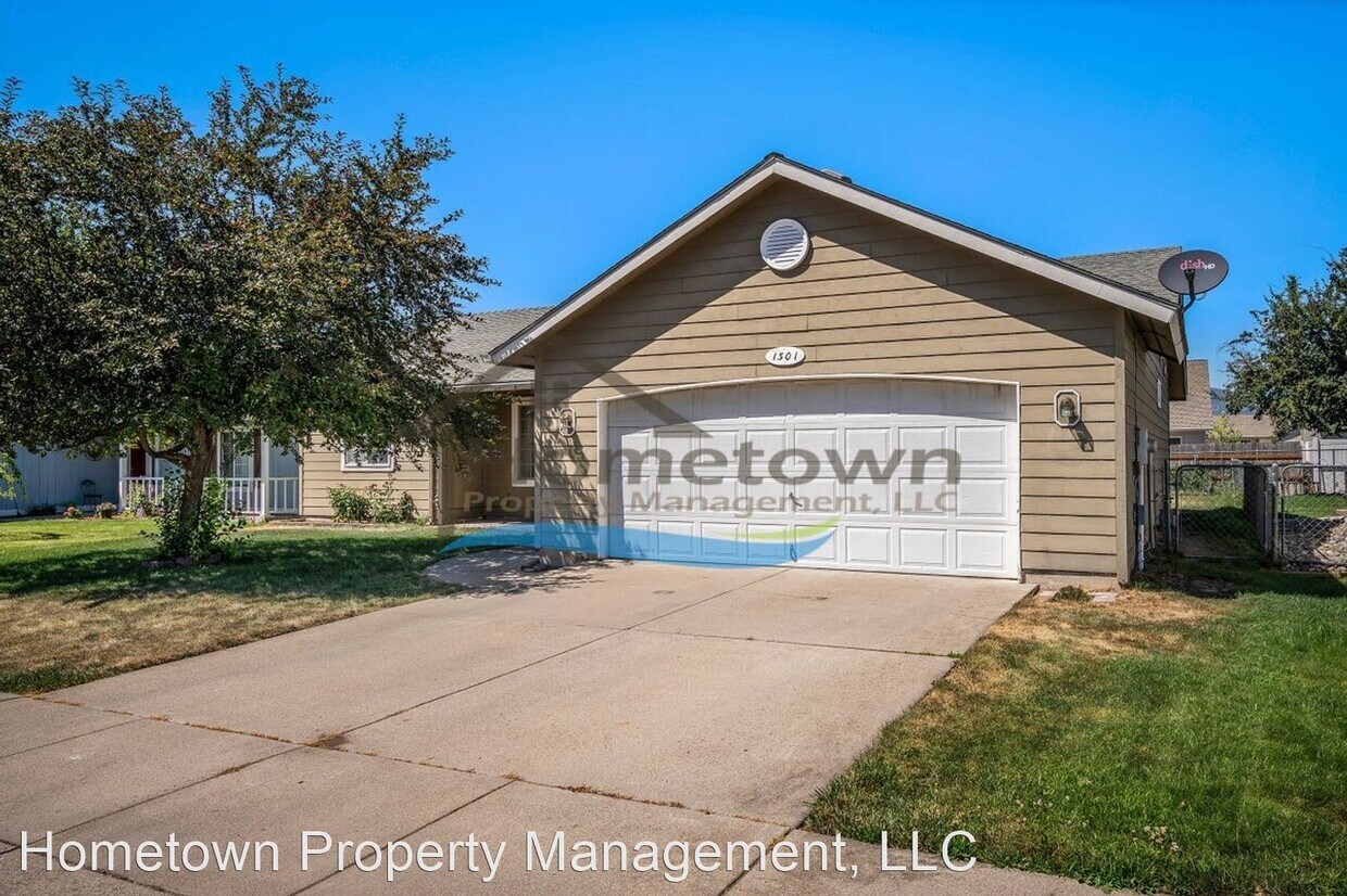 Primary Photo - 3 br, 2 bath House - 1301 E Horsehaven Ave