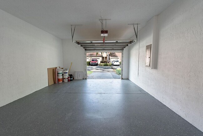 Building Photo - 3709 San Simeon Cir