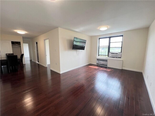 Foto del edificio - 277 Bronx River Rd