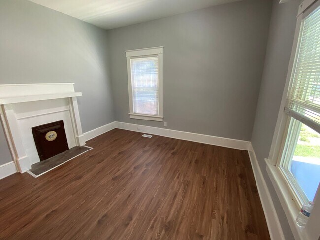 Foto del edificio - Charming, 3 bedroom Home for Rent in Graham!
