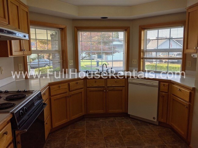 Foto del edificio - 3 br, 2 bath House - 2038 Bonnie Ln