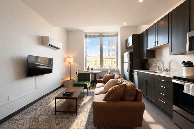 Foto del edificio - 333 W State St