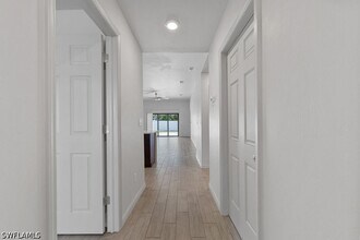 Building Photo - 3429 SW 8th Pl