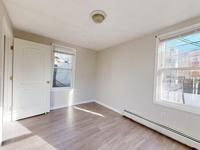 Foto del edificio - 329 Paris St