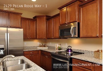 Building Photo - 2429 Pecan Ridge Way