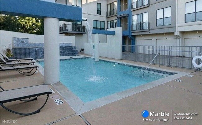 Foto del edificio - 2 br, 2 bath Condo - 4414 Cedar Springs Rd...