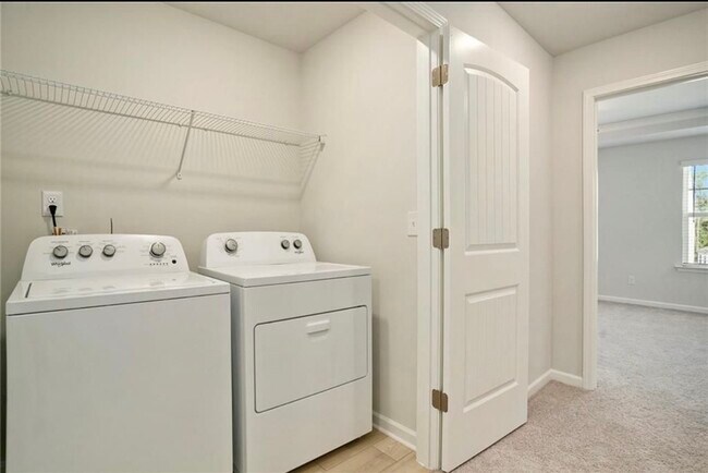 Foto del edificio - 88 Werner Brook Way SW