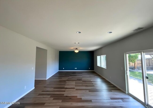 Building Photo - 11042 Marymount Dr