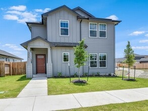 Building Photo - 114 Fairmeadow Downs Dr