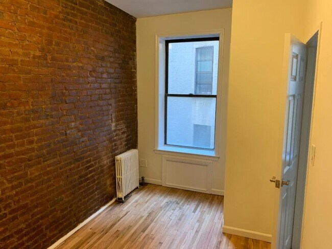 Building Photo - 2 bedroom in New York NY 10024