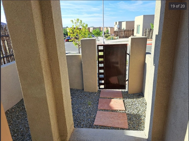 Building Photo - 7274 Vista Serena Loop