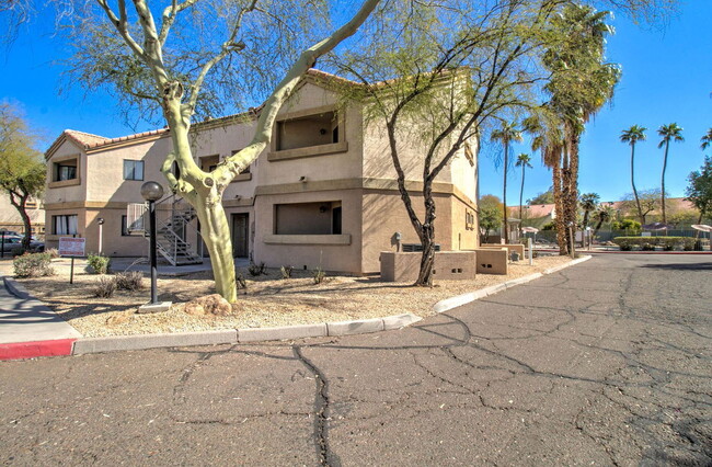 Foto del edificio - 1287 N Alma School Rd