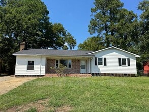 Building Photo - 5143 Longbranch Dr