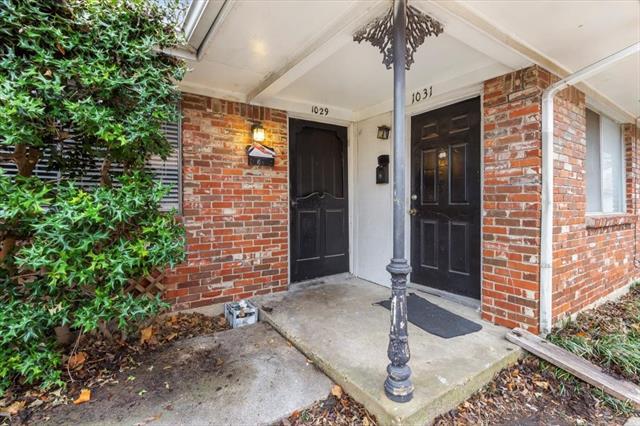 Building Photo - 1029 Custer Rd