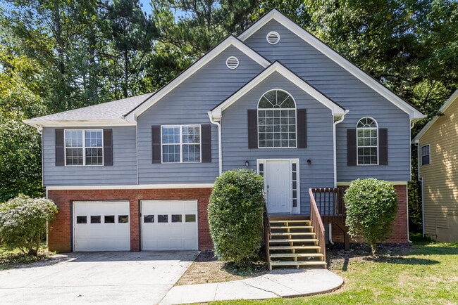 Building Photo - 2740 Owens Dr