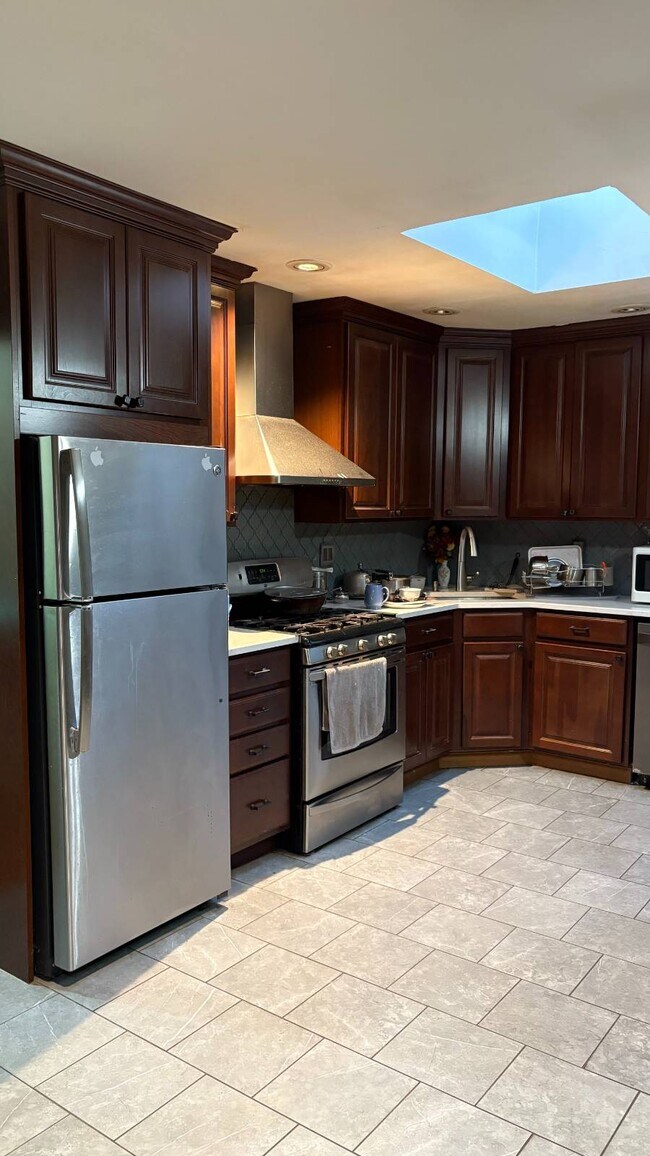 Foto del edificio - 8 Howard St