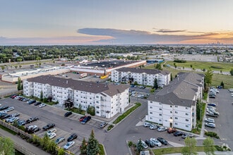 Building Photo - Stonebridge on Bothwell Drive