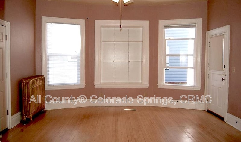 Foto del edificio - 815 N Nevada Ave