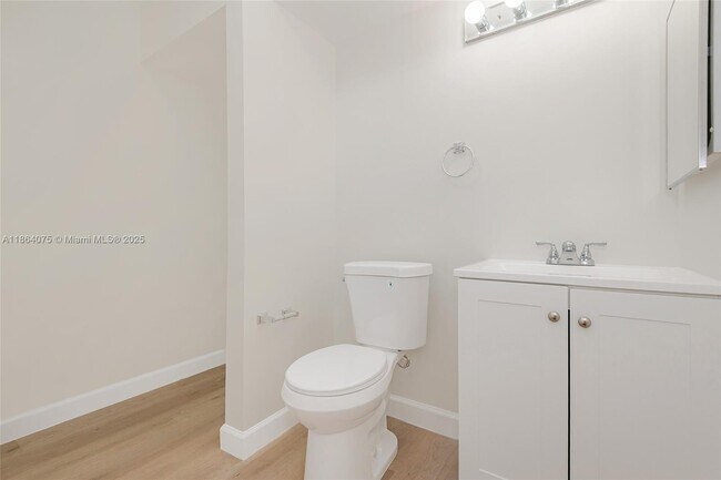 Foto del edificio - 11125 SW 132nd Ct
