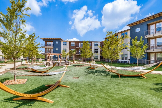 Building Photo - Park Hill