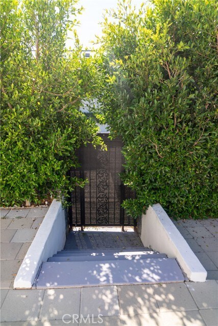 Foto del edificio - 14356 Greenleaf St