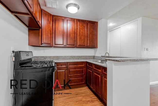Foto del edificio - 3416 Manning Ave