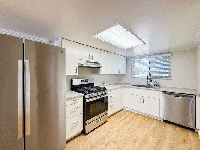 Beautiful 2bd 2ba - Beautiful 2bd 2ba House
