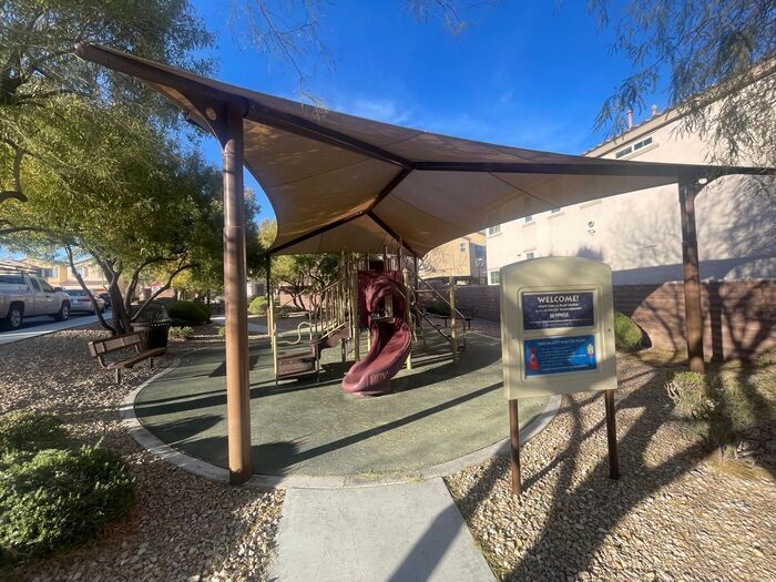 Foto del edificio - 7740 Peaceful Trellis Dr