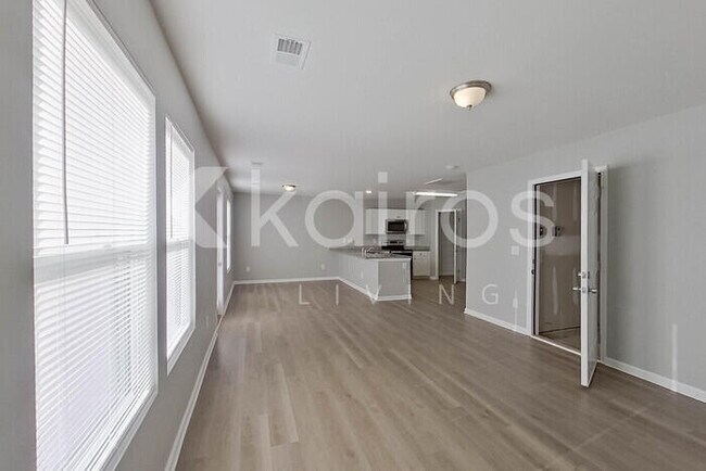 Foto del edificio - 226 Bennett Dairy Rd