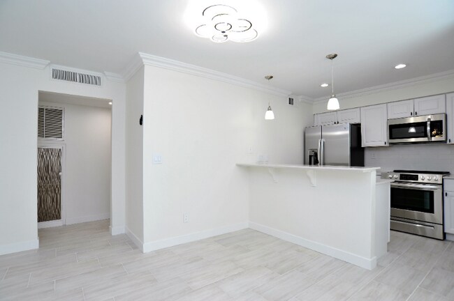 Building Photo - 6633 East Calle Alegria