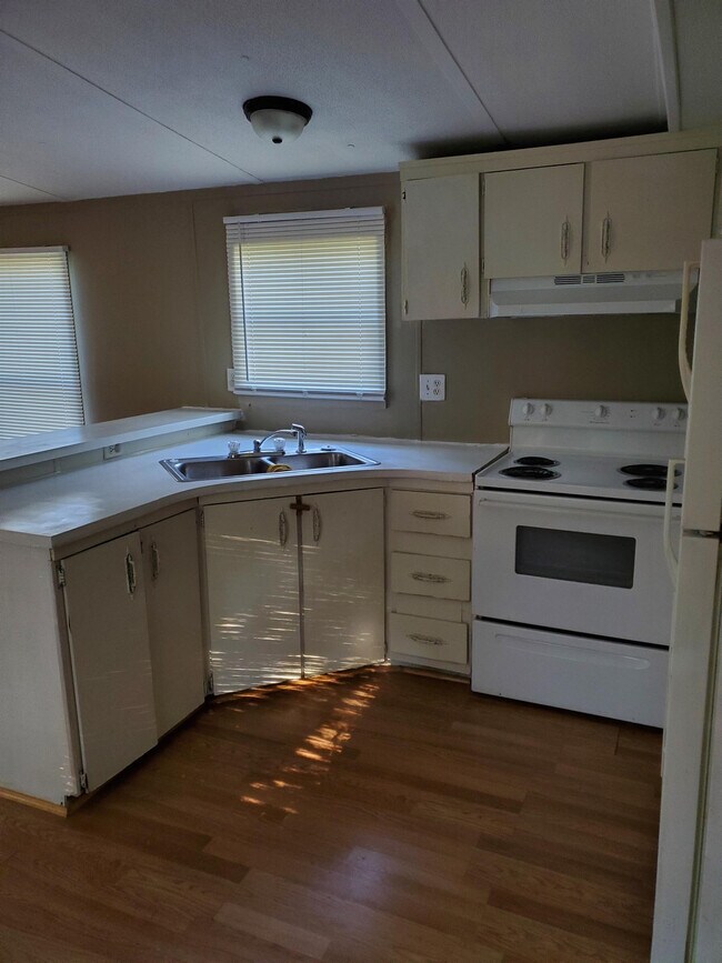 1546 River Rd, Chatsworth, GA 30705 House Rental in Chatsworth, GA