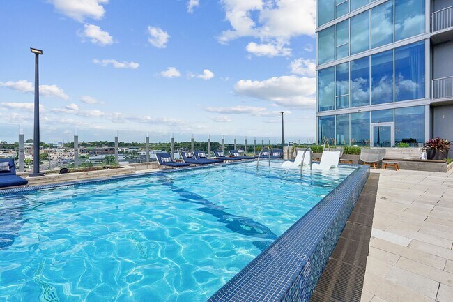 Piscina Vertis - Vertis Green Hills