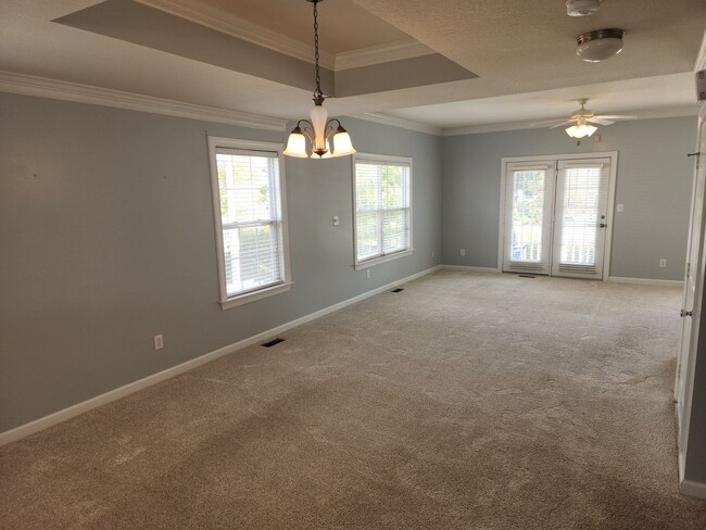 Building Photo - CYPRESS RESERVE CONDOS
