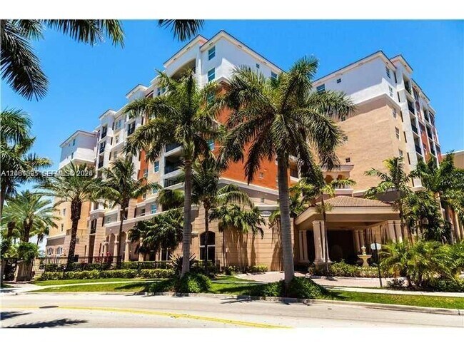 Building Photo - 17100 N Bay Rd