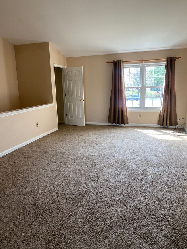 Foto del edificio - Great ‘Seven Oaks’ Condo