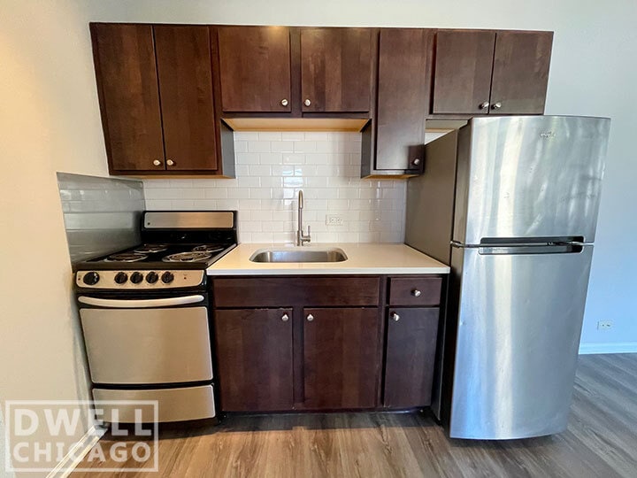 Primary Photo - 1621 N Humboldt Blvd