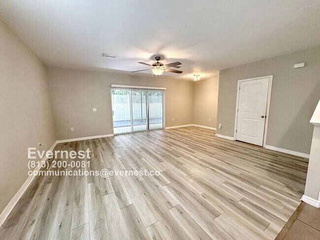 Building Photo - 12929 Shady Fern Ln