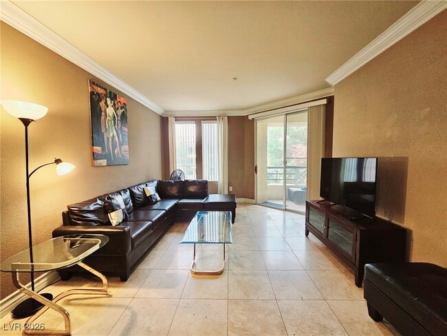 Foto del edificio - 220 E Flamingo Rd