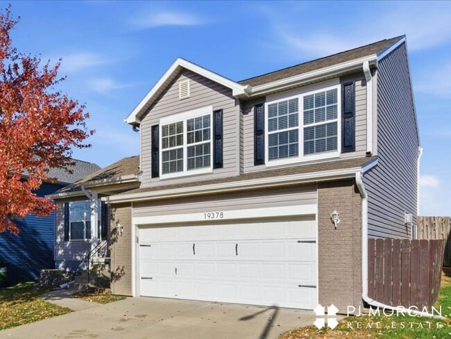 Foto del edificio - 19378 V St