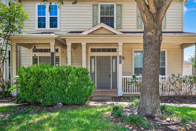 Foto del edificio - 16883 Mammoth Springs Dr