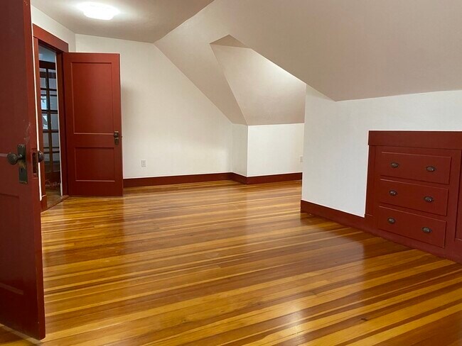Foto del edificio - 249 Hillside Ave