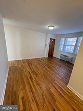 Building Photo - 818 Jefferson St