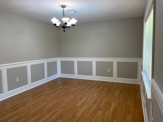 dining room - 12 Boimare Ave