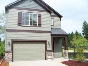 Building Photo - 17963 SW Brisk Ln