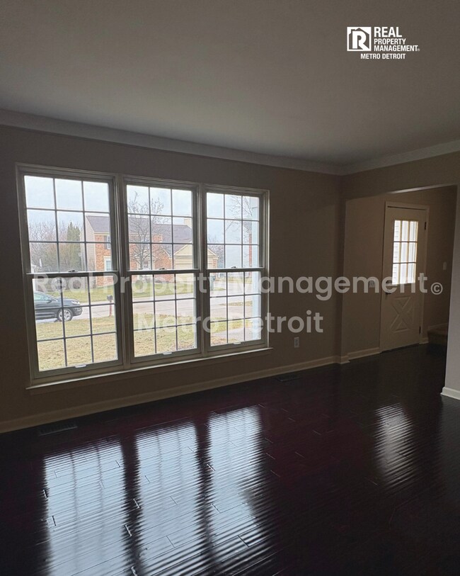 Foto del edificio - 172 Parsons Ln