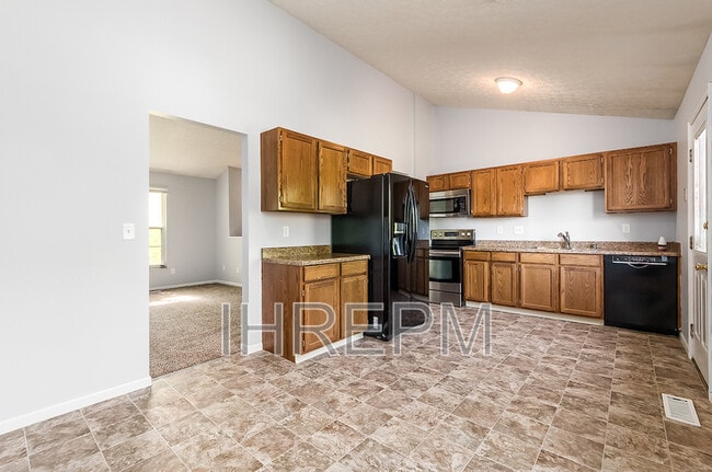 Building Photo - 1433 Tall Meadows Dr